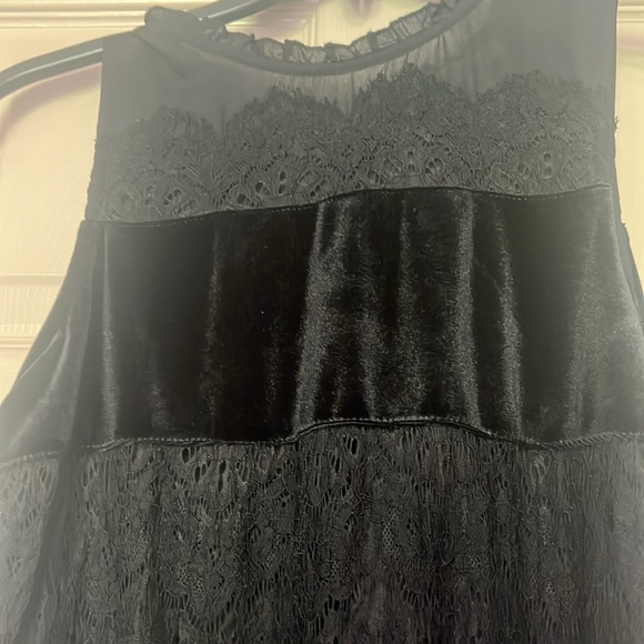 GB girls size XL from Dillards - Picture 2 of 4